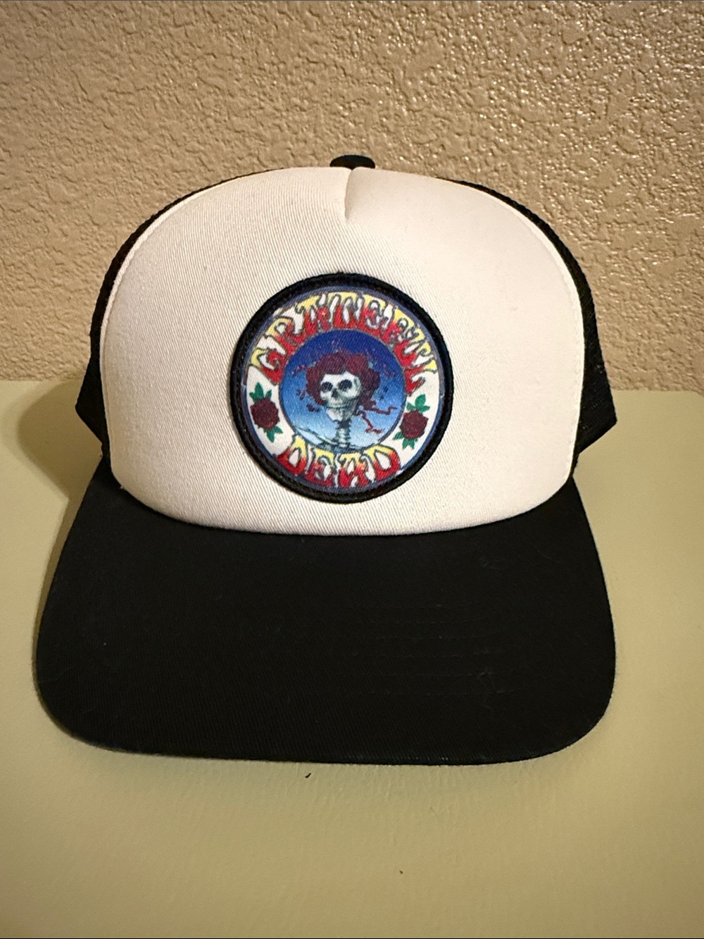 Grateful Dead Lucky Brand Skull Trucker Hat - Black & White